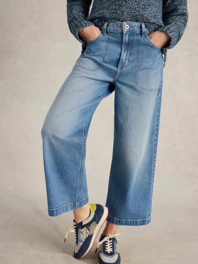 WHITE STUFF<BR>
Tia Crop Jeans<BR>
Blue, White<BR>