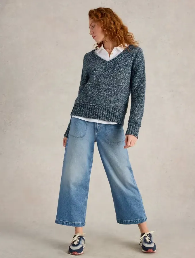 WHITE STUFF<BR>
Tia Crop Jeans<BR>
Blue, White<BR>