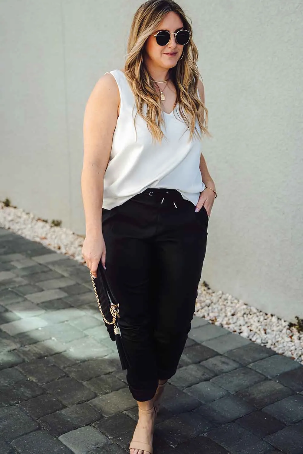 White V Neck Open Back Sleeveless Plus Size Top