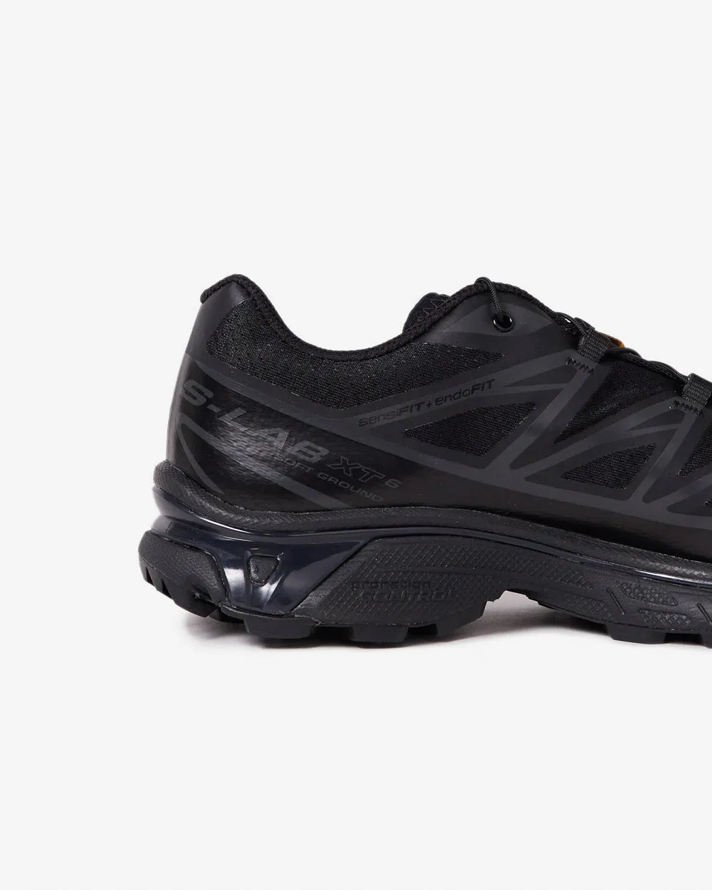 XT-6 - Black/Black/Phantom